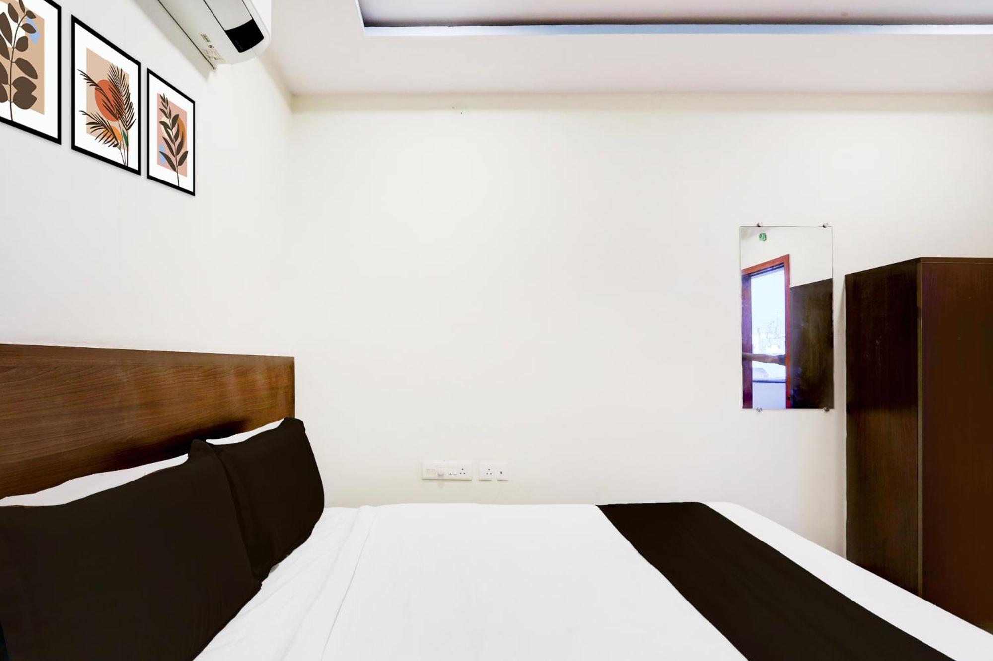 Super Hotel O At Home Hotel Darbar Hyderabad Exterior photo